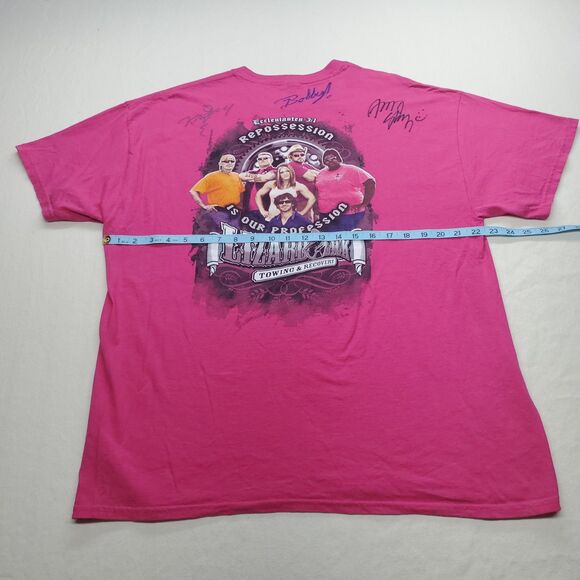 Signed Lizard Lick Towing & Recovery XL T-Shirt – Autographed Cast Back Graphic - Picture 4 of 8